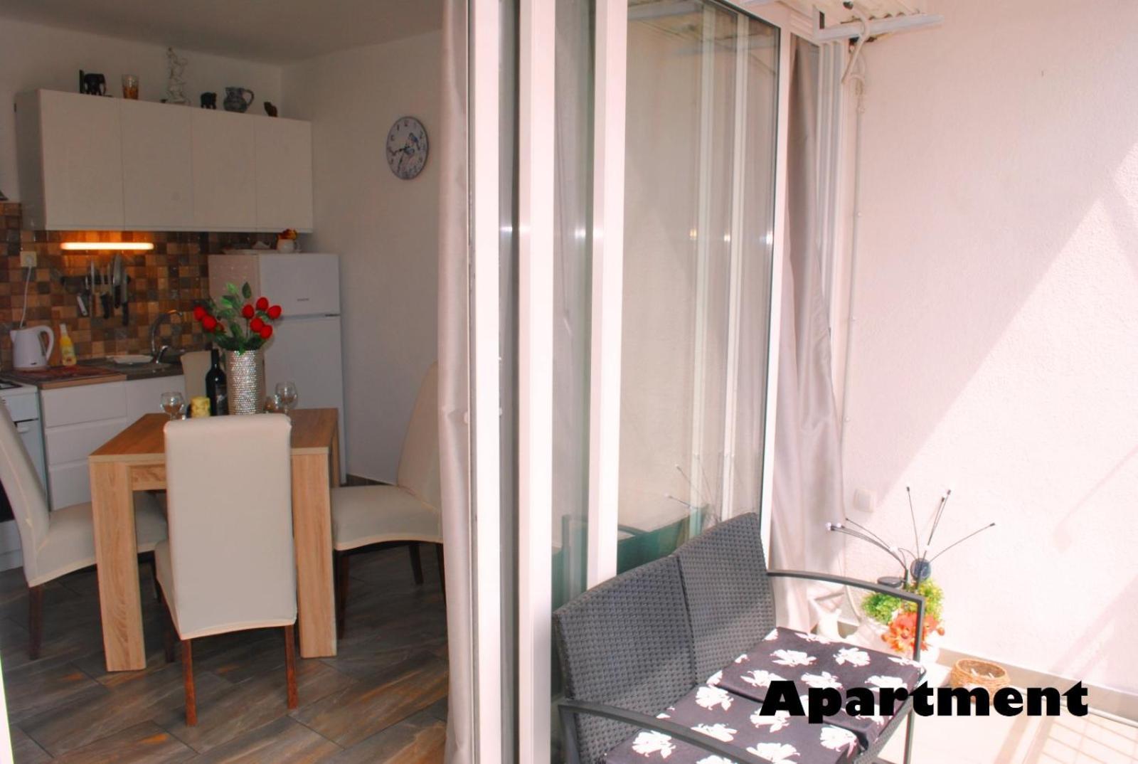 Sunshower Apartment And Studio Split Zewnętrze zdjęcie